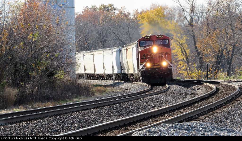 BNSF 6683